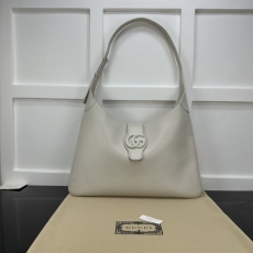 Gucci Hobo Bags